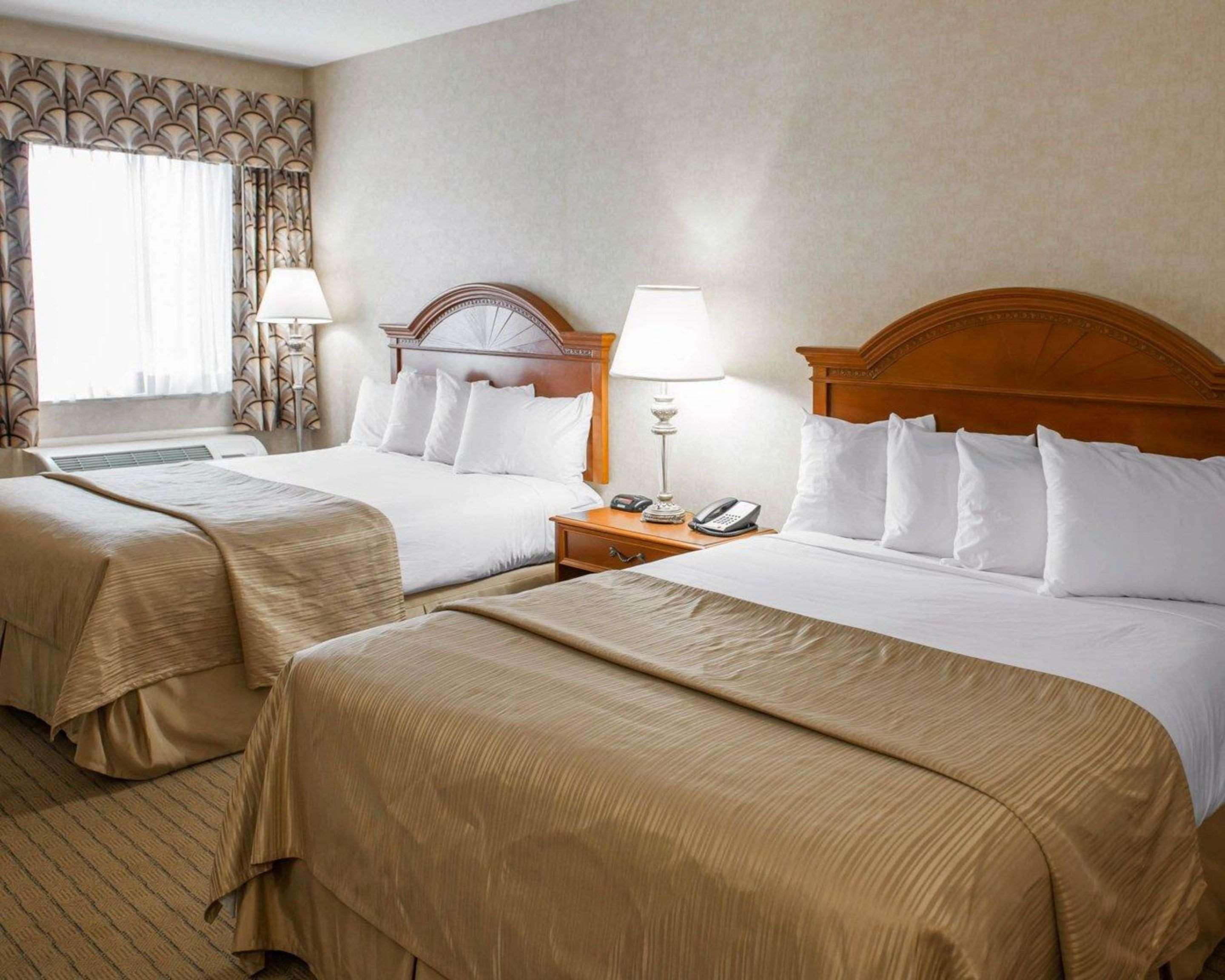 Quality Inn Castleton Extérieur photo
